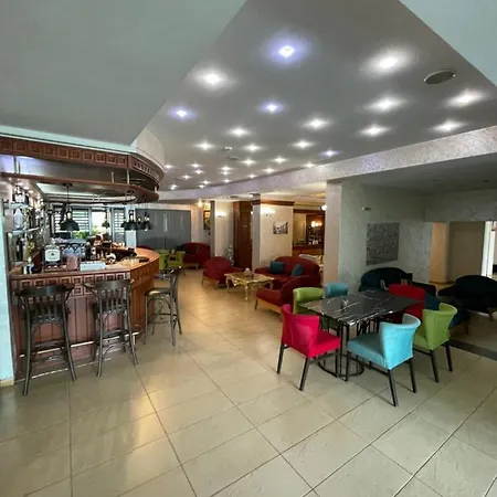Terra Europe Brontes Hotel Targowischte