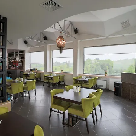 Terra Europe Brontes 4* Targóvishte