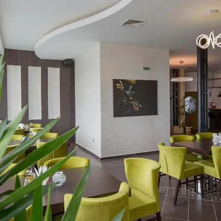 Terra Europe Brontes Hotel