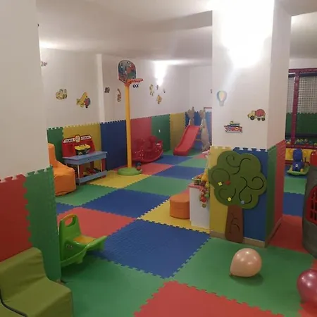 Terra Europe Brontes Ξενοδοχείο 4*