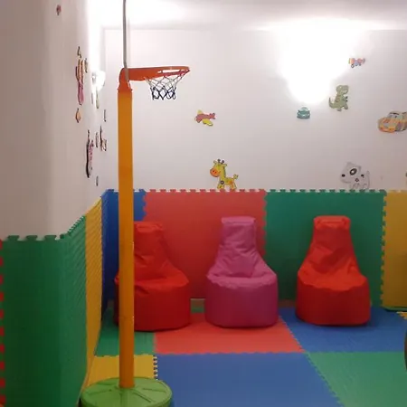 Otel Terra Europe Brontes 4*