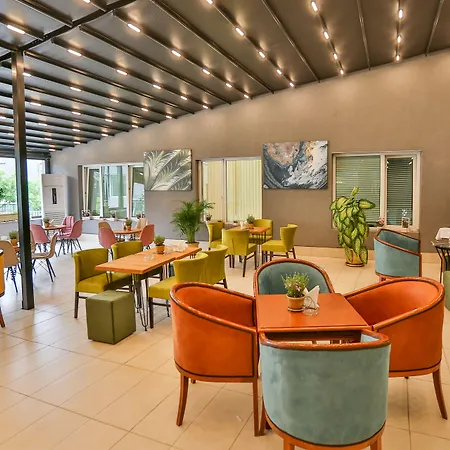 Terra Europe Brontes 4*