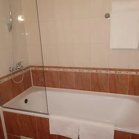 Terra Europe Brontes 4*