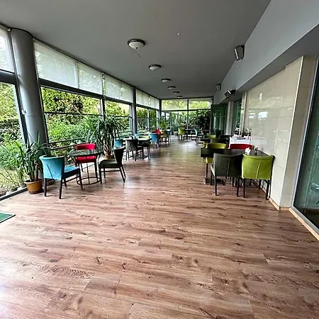 Terra Europe Brontes Hotel 4*